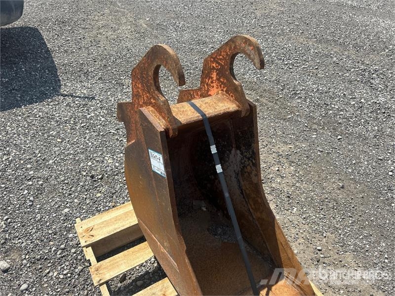  18 in Q/C Digging Excavator Bucket Godet