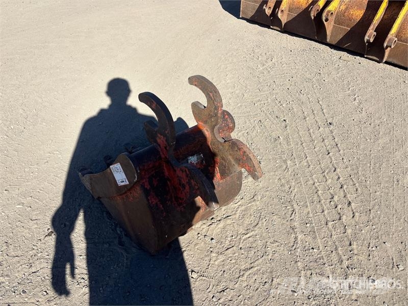18 in Q/C Digging Excavator Bucket Buckets