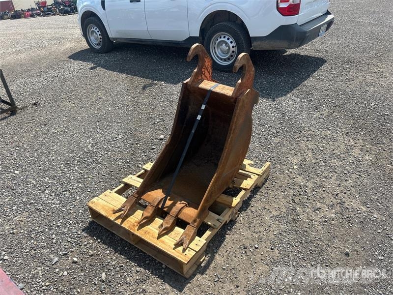  18 in Q/C Digging Excavator Bucket Godet