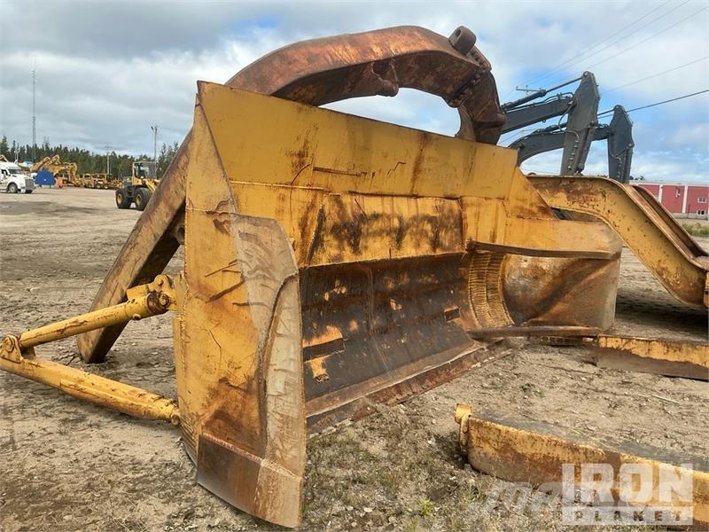 192 in Angle Plate Dozer Attachment - Fits Cat D8 Other