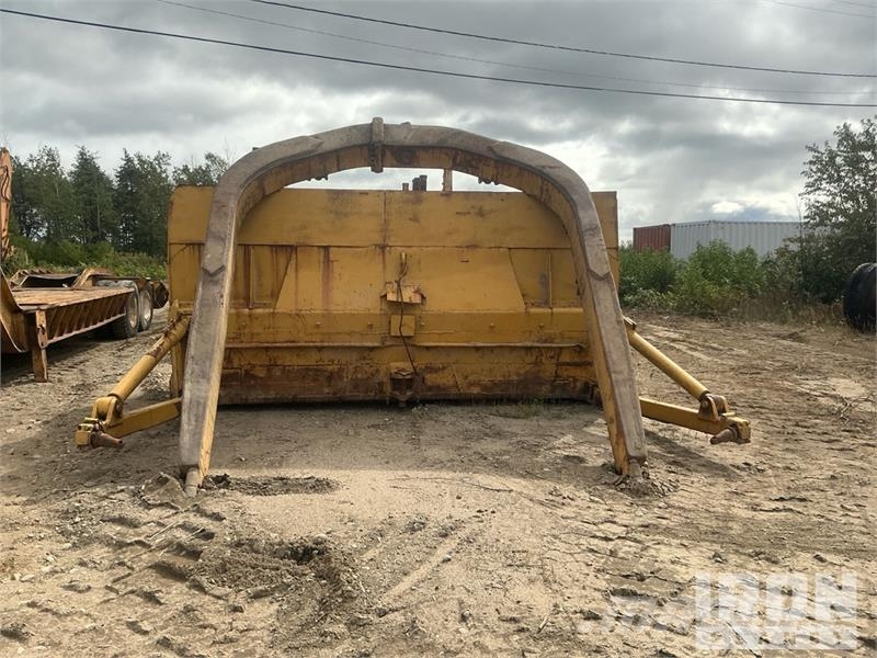 192 in Angle Plate Dozer Attachment - Fits Cat D8 Other