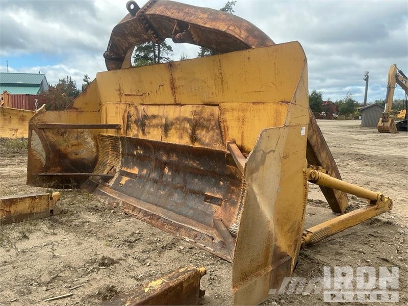 192 in Angle Plate Dozer Attachment - Fits Cat D8 Other