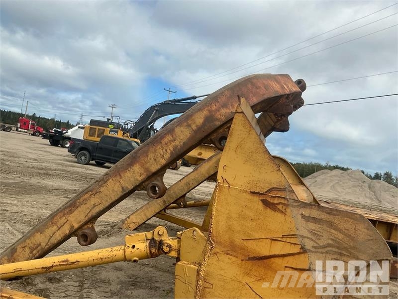 192 in Angle Plate Dozer Attachment - Fits Cat D8 Other
