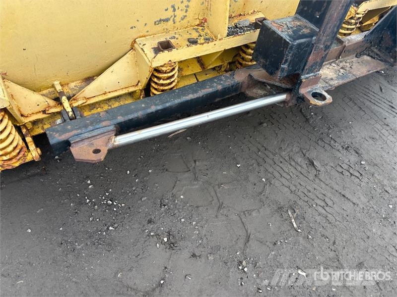 192 in Wheel Loader Snow Plow - Fits Case 521 Andre komponenter