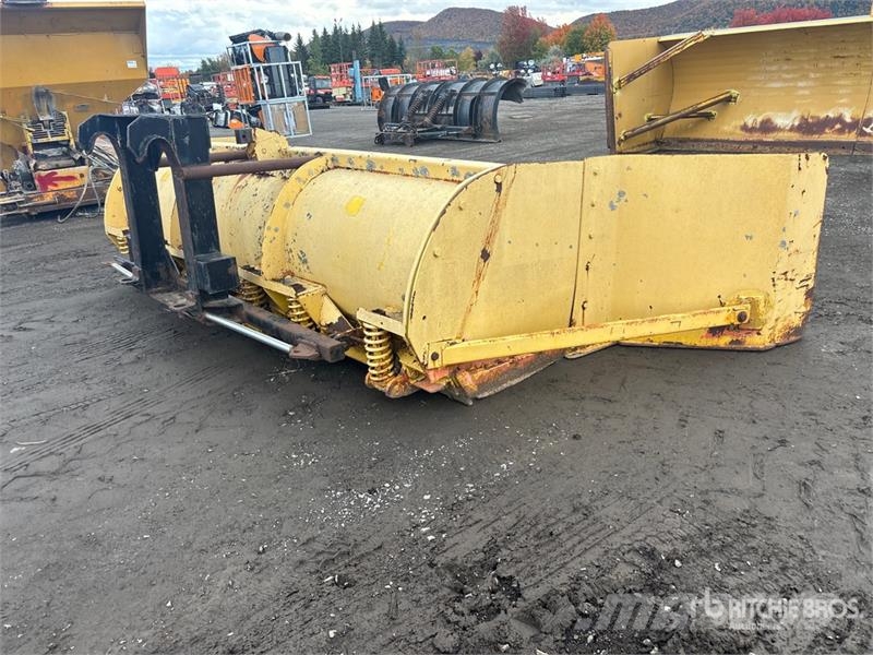 192 in Wheel Loader Snow Plow - Fits Case 521 Andre komponenter
