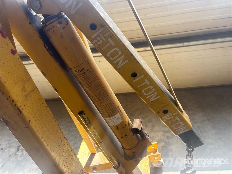 2 Ton hydraulic Engine hoist Drugi deli
