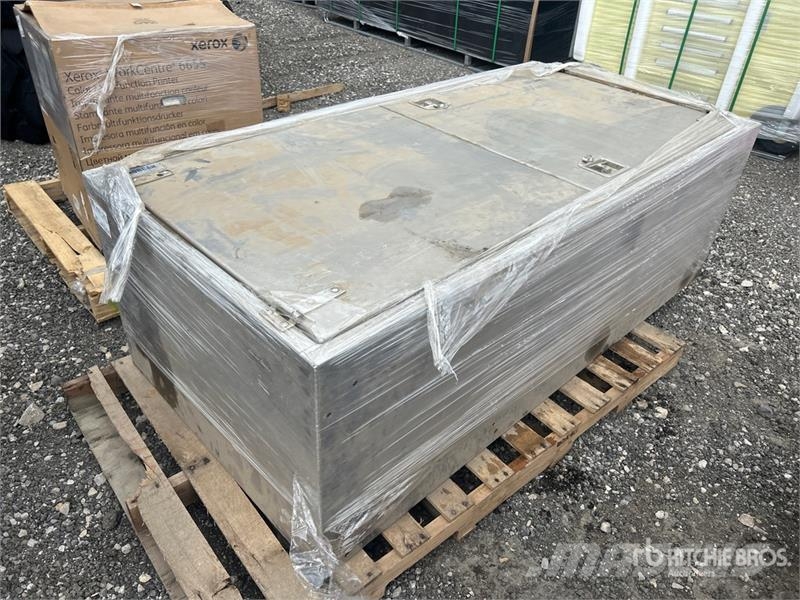 2 x 3 x 6 Aluminum Truck Box Коммерческий транспорт - Другие