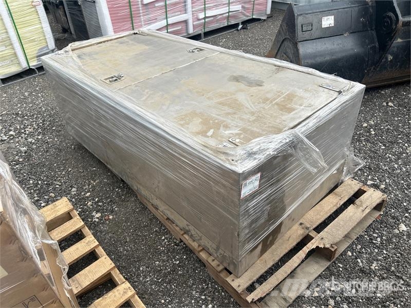 2 x 3 x 6 Aluminum Truck Box Коммерческий транспорт - Другие