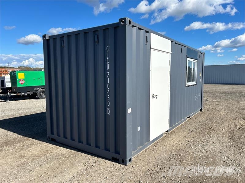  20 ft Storage Container (Unused) حاويات تخزين