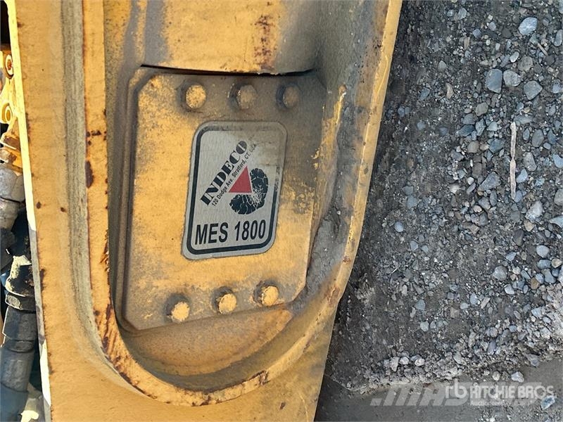 20 ton Hydraulic Breaker مطارق / كسارات