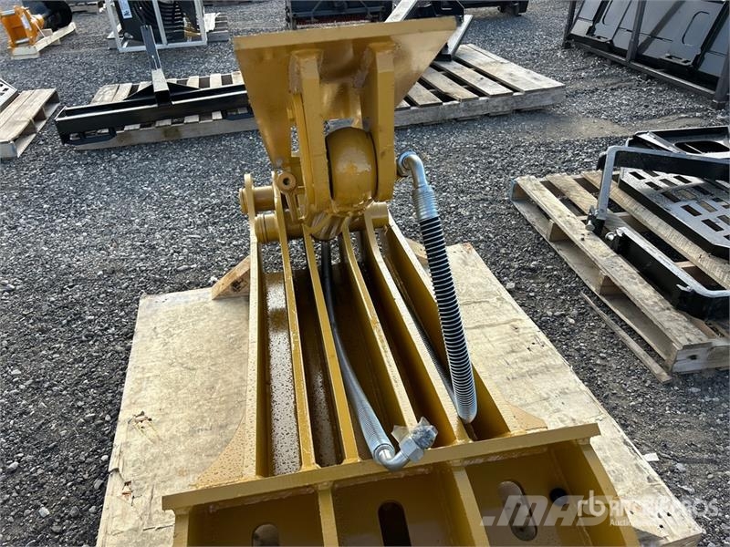2026 Hydraulic Excavator Thumb - Fits Cat 320 (Unu Godet