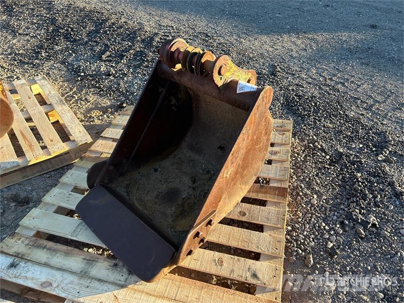  22 in Cleanup Excavator Bucket دلاء