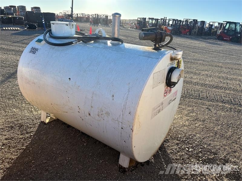 2200 L Steel Diesel Fuel Tank Üzemanyag- és adaléktartályok