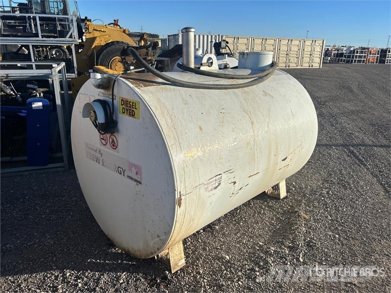 2200 L Steel Diesel Fuel Tank Üzemanyag- és adaléktartályok