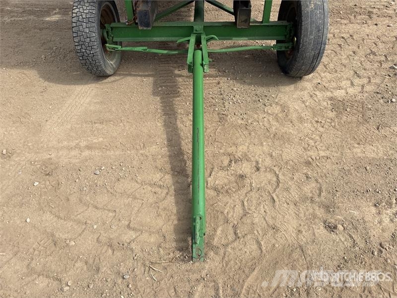 235 bu T/A Grain Wagon Viljavaunut