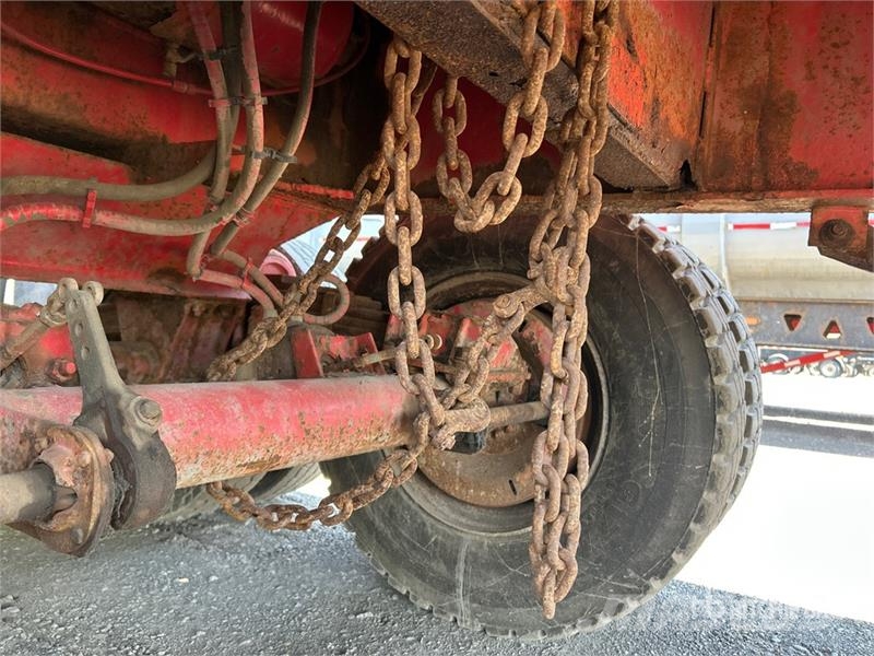  24 ft T/A End Dump Trailer (Inoperable) مقطورات قلابة