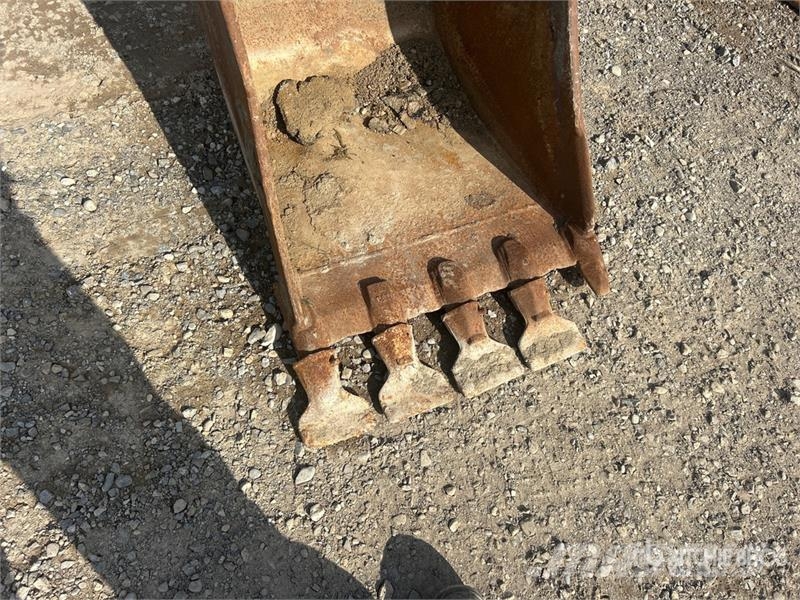 24 in Digging Backhoe Rear Bucket Kanalak
