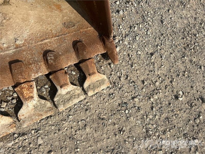 24 in Digging Backhoe Rear Bucket Kanalak
