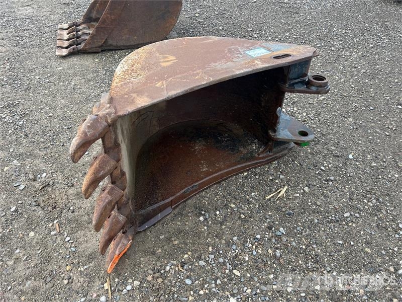 24 in Digging Backhoe Rear Bucket Kanalak