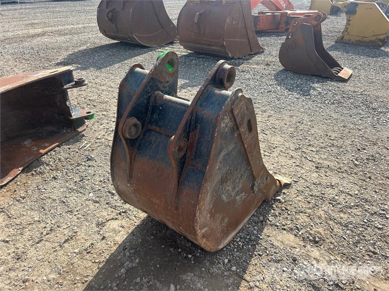 24 in Digging Backhoe Rear Bucket Kanalak