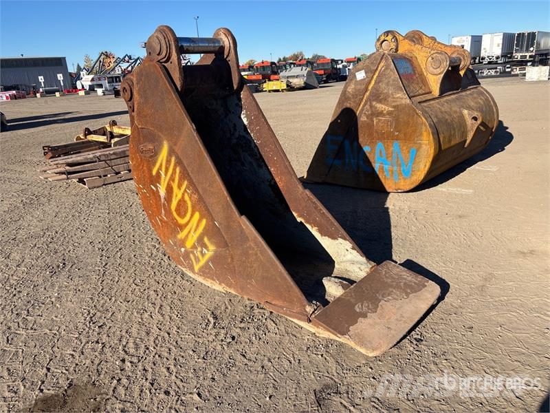 24 in Excavator Bucket - Fits Cat 345 Kanalak