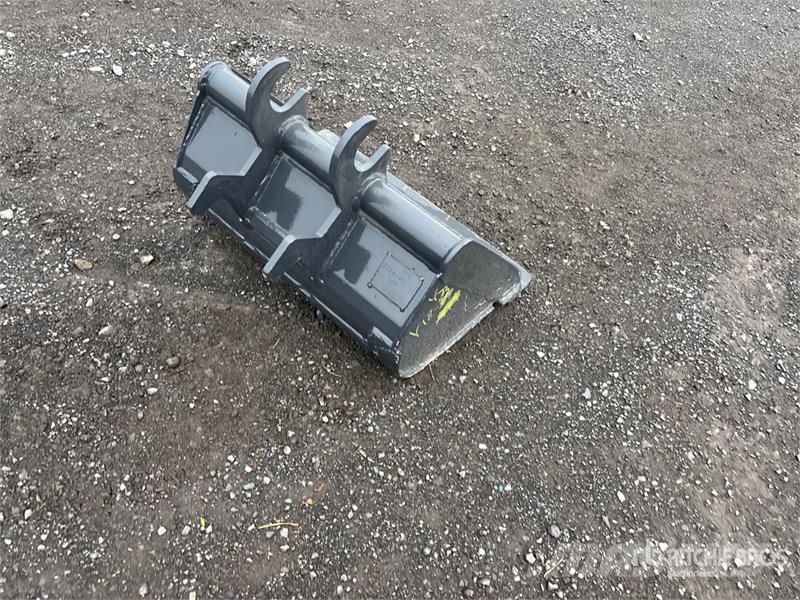  24 in Q/C Cleanup Excavator Bucket - Fits Hitachi  Ковші