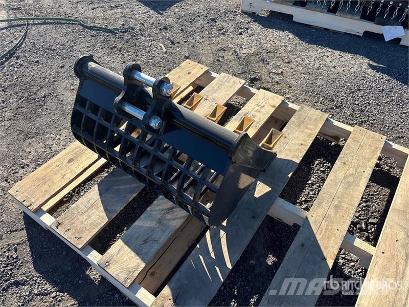  24 in Skeleton Excavator Bucket (Unused) Kašike / Korpe