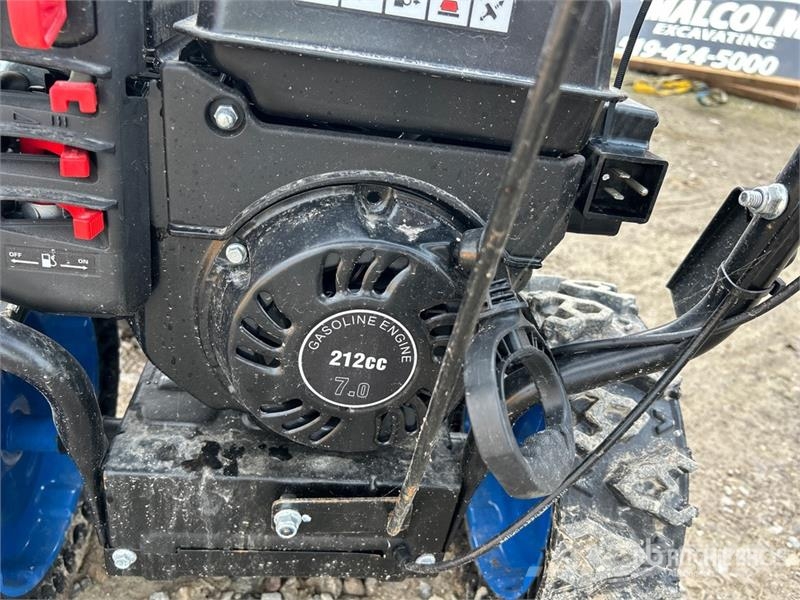  24 in Walk-Behind Snow Blower Snøfresere
