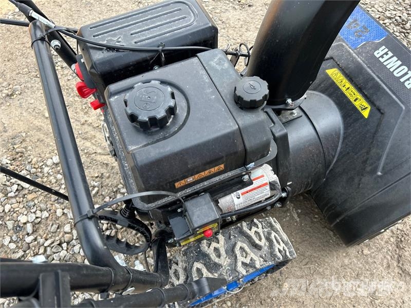  24 in Walk-Behind Snow Blower Snøfresere