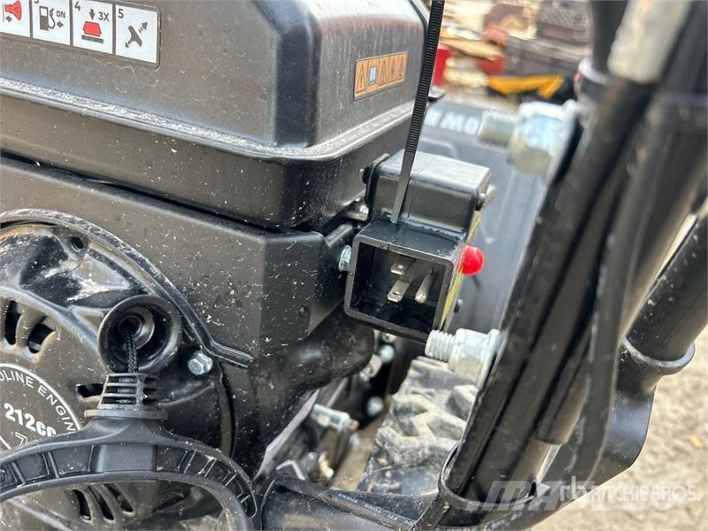  24 in Walk-Behind Snow Blower Snøfresere
