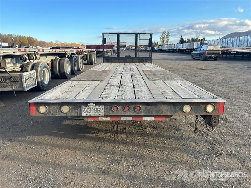 26 ft T/A Equipment Trailer Autovežių priekabos