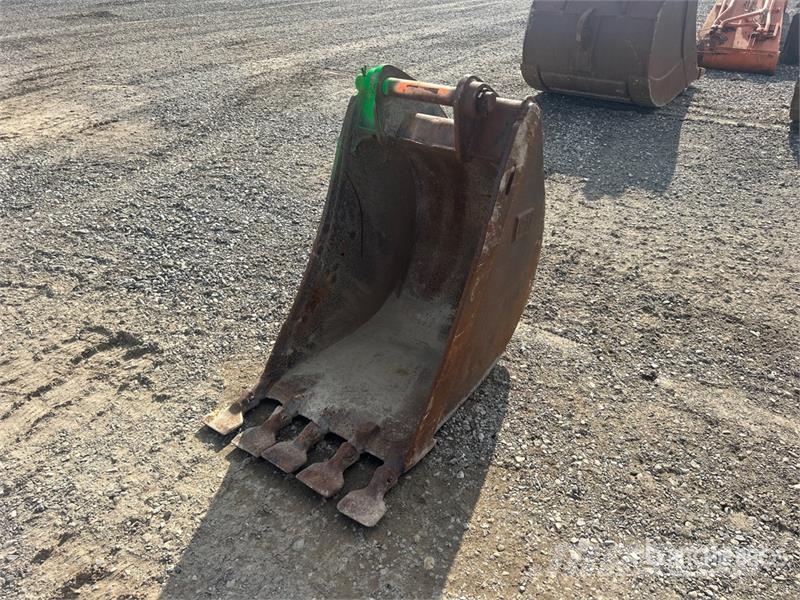 26 in Digging Backhoe Rear Bucket Kanalak