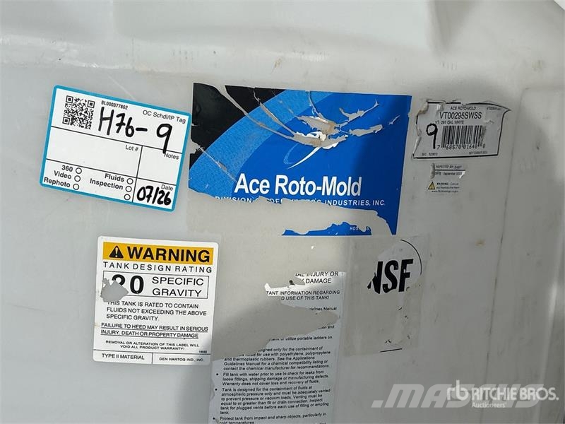 295 gal Water Tank صهاريج الوقود والصهاريج الإضافية