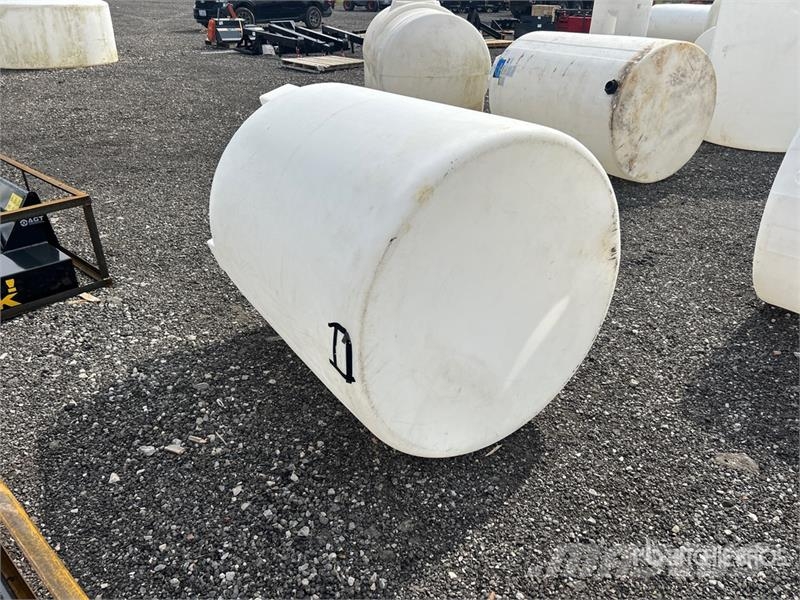 295 gal Water Tank صهاريج الوقود والصهاريج الإضافية