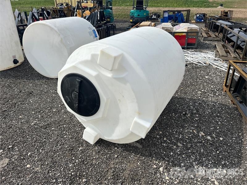 295 gal Water Tank صهاريج الوقود والصهاريج الإضافية