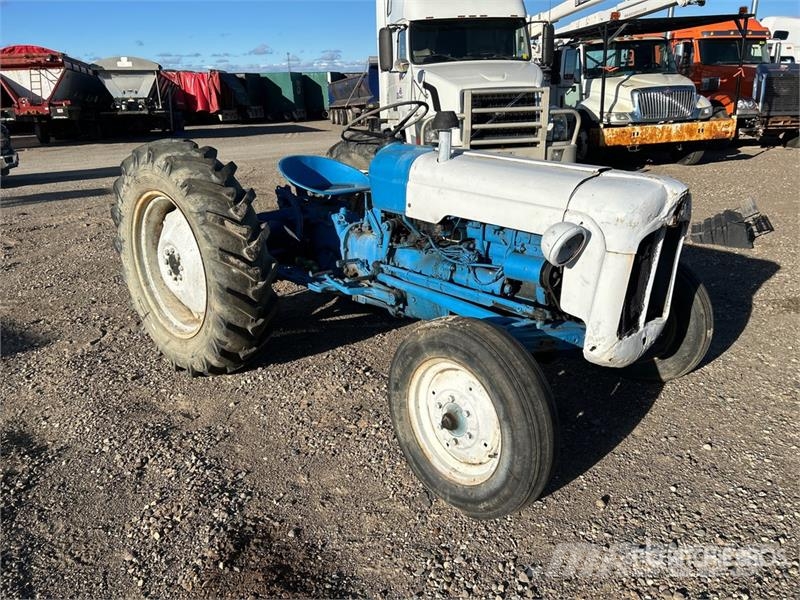 2WD Tractor Traktorok