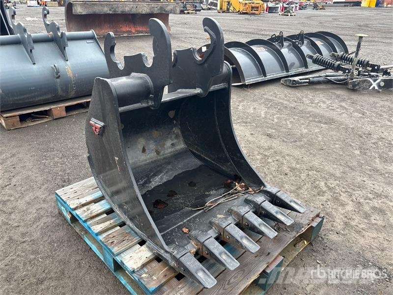  30 in 0.43 cyd Digging Excavator Bucket - Fits Cat دلاء