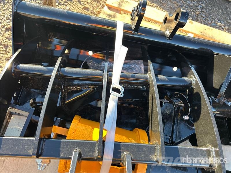 30 in Mini Excavator Attachments (Unused) مكونات أخرى