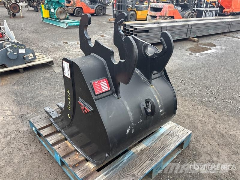  30 in Q/C Digging Excavator Bucket - Fits Cat Schaufeln