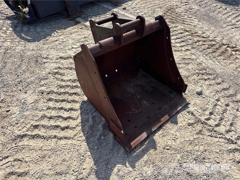  30 in Q/C Excavator Bucket Godet