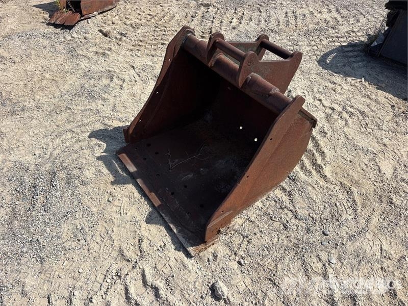 30 in Q/C Excavator Bucket Godet
