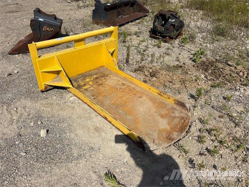  30 in Tractor Gravel Scoop Lauksaimniecība- Citi