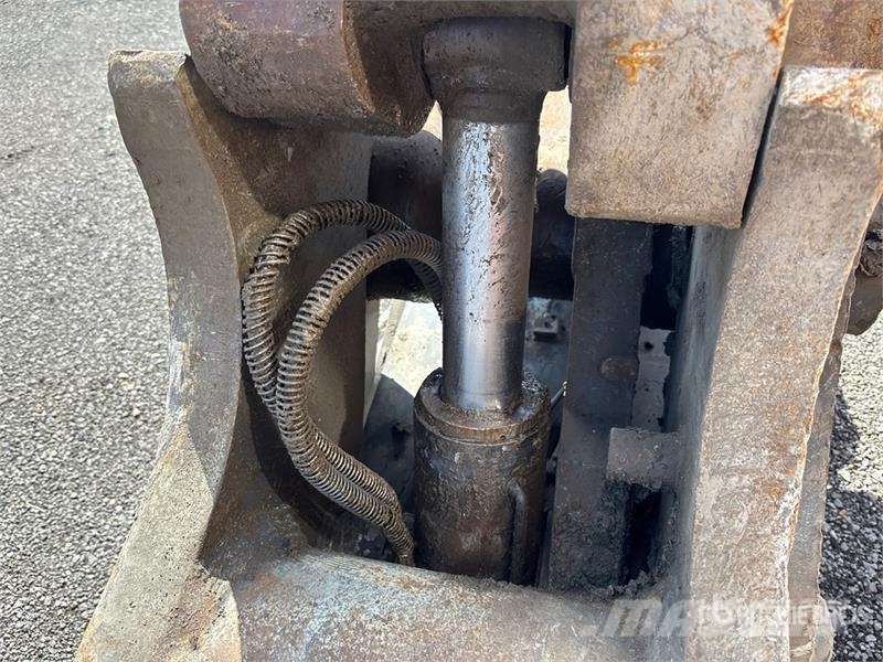 305 in Excavator Stick - Fits John Deere 800C Drugi deli