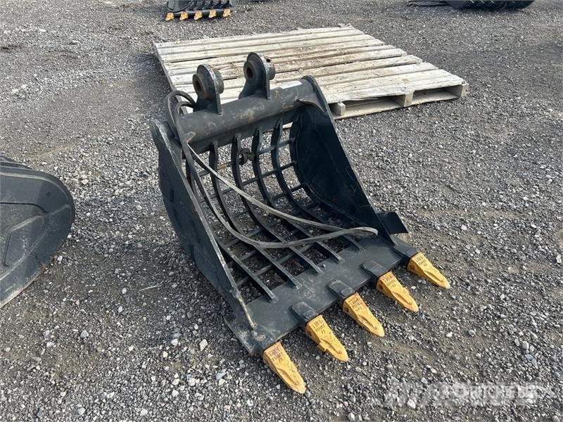 31 in Skeleton Excavator Bucket Godet