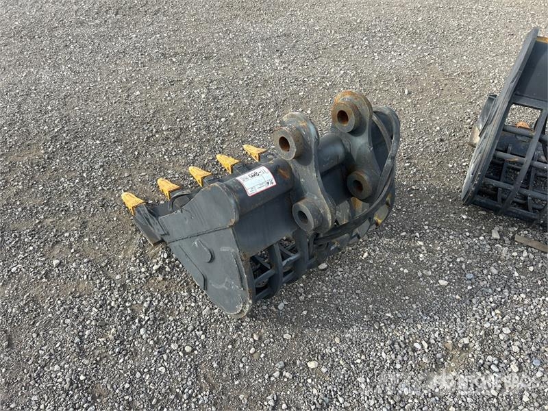 31 in Skeleton Excavator Bucket Godet