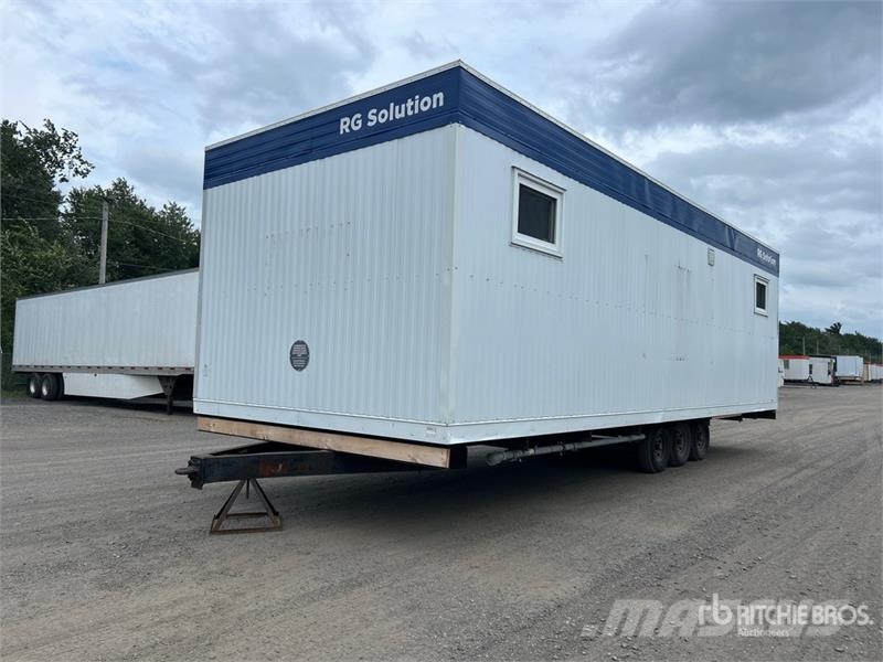 32 ft x 12 ft Tri/A Portable Toilet Drugi deli