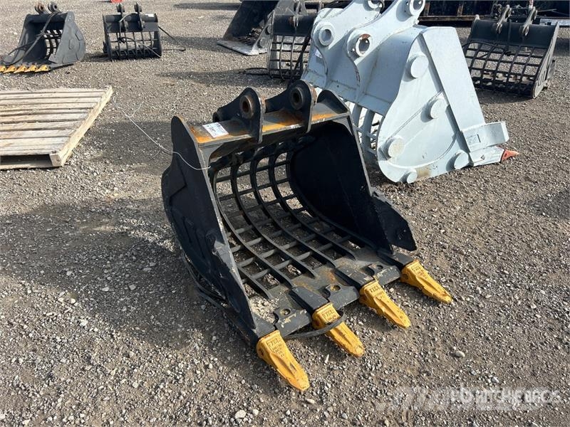  33 in Skeleton Excavator Bucket Godet