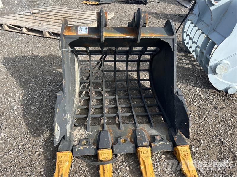  33 in Skeleton Excavator Bucket Godet