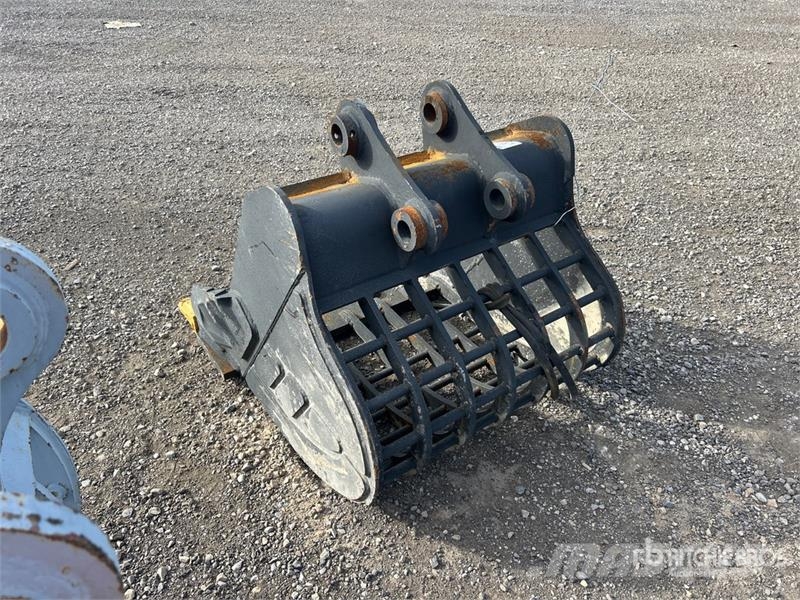 33 in Skeleton Excavator Bucket Godet