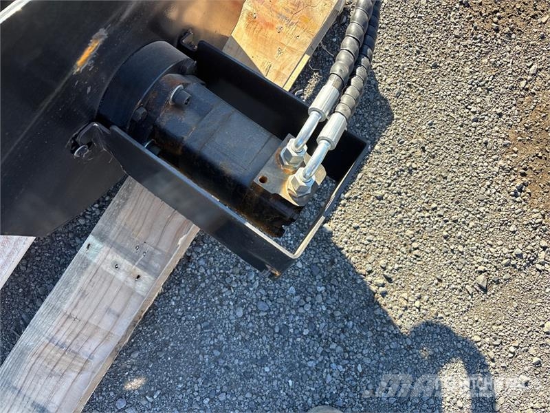 36 in Skid Steer Concrete Mixer (Unused) Polovne mešalice